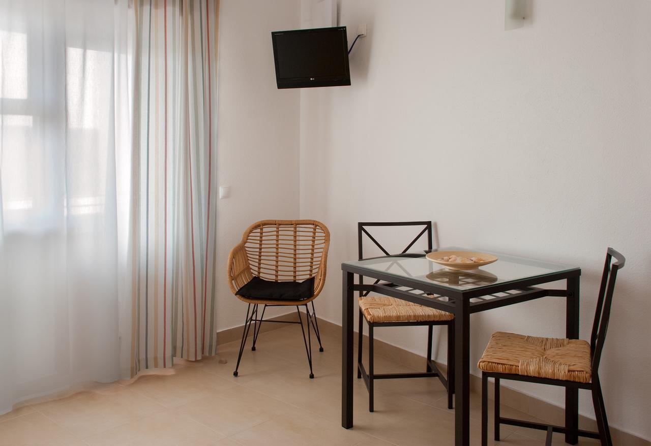 Apartamentos Turisticos Sollagos Extérieur photo